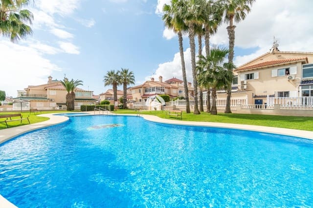 3 quarto Moradia para venda em Playa Flamenca, Orihuela com piscina - 279 000 € (Ref: 9769088)