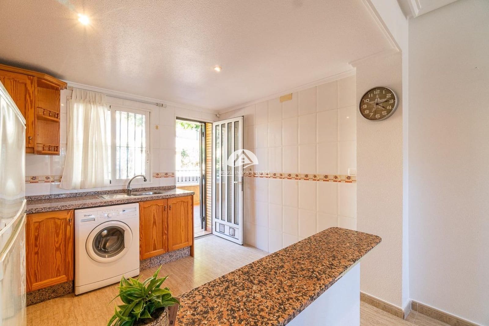 2 bedroom Bungalow for sale in Orihuela Costa with pool - € 169,000 (Ref: 9769089)