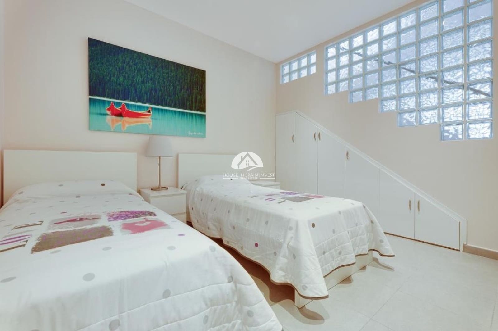 4 bedroom Villa for sale in Torrevieja with pool - € 559,000 (Ref: 9783007)