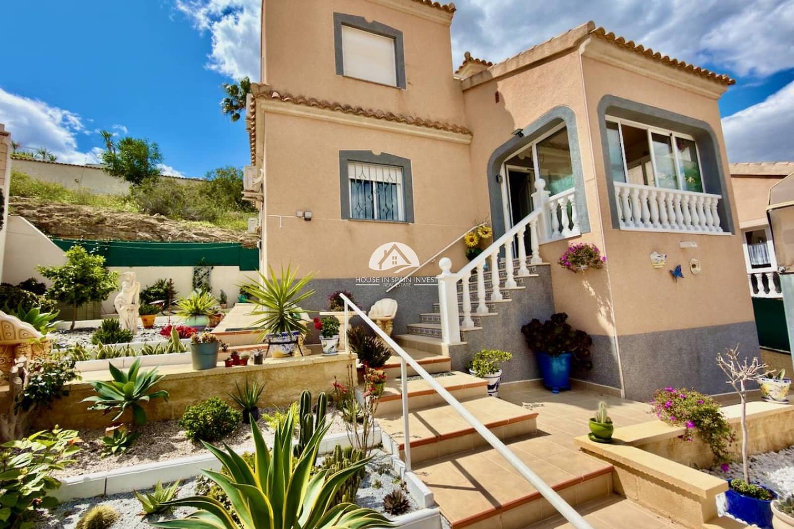 3 soverom Villa til salgs i Ciudad Quesada med garasje - € 285 000 (Ref: 9796090)