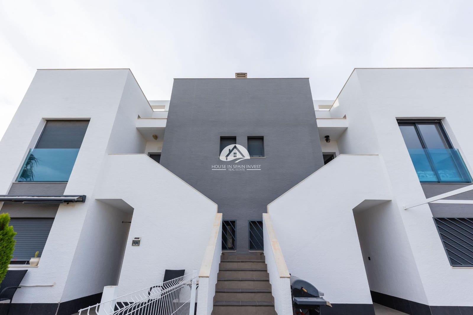 2 quarto Bungalow para venda em Los Balcones com piscina garagem - 269 900 € (Ref: 9796091)