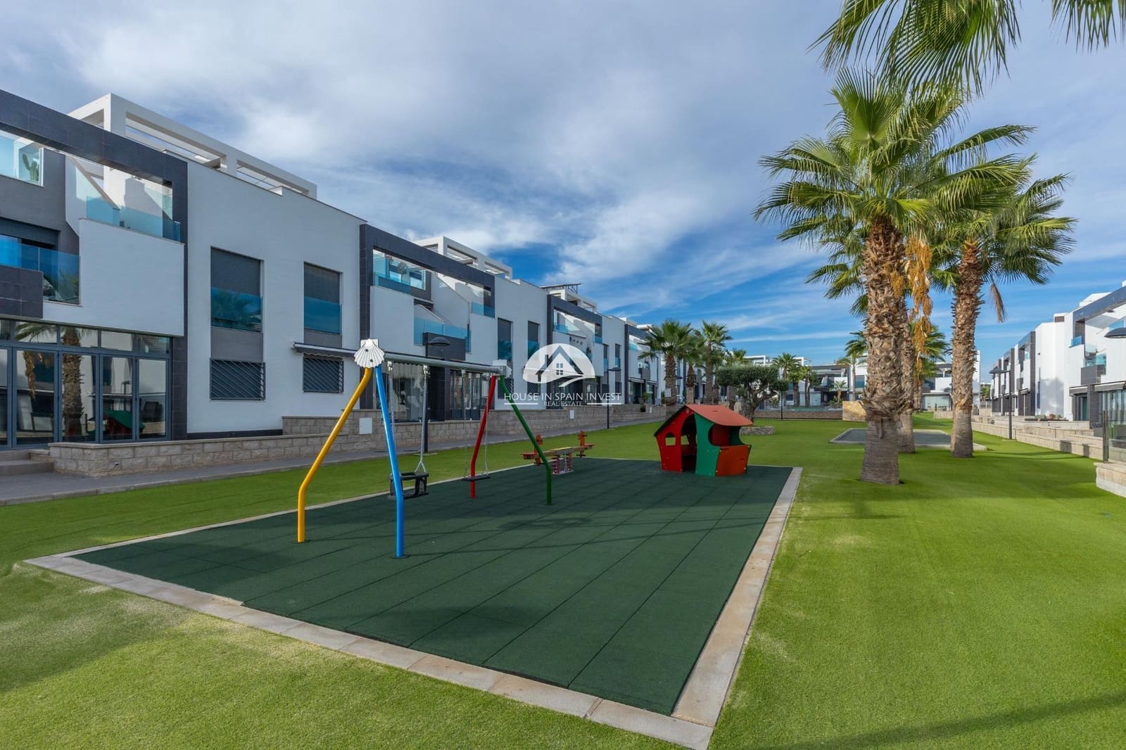 2 quarto Bungalow para venda em Los Balcones com piscina garagem - 269 900 € (Ref: 9796091)