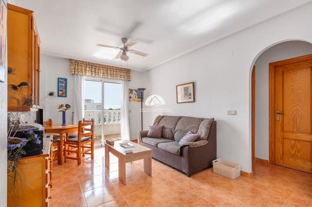 Apartamento de 2 habitaciones en Nueva Torrevieja, Torrevieja en venta con piscina - 134.900 € (Ref: 9805702)