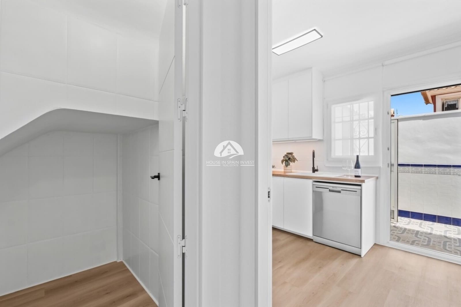 3 soverom Villa til salgs i Orihuela Costa med svømmebasseng garasje - € 269 800 (Ref: 9805708)