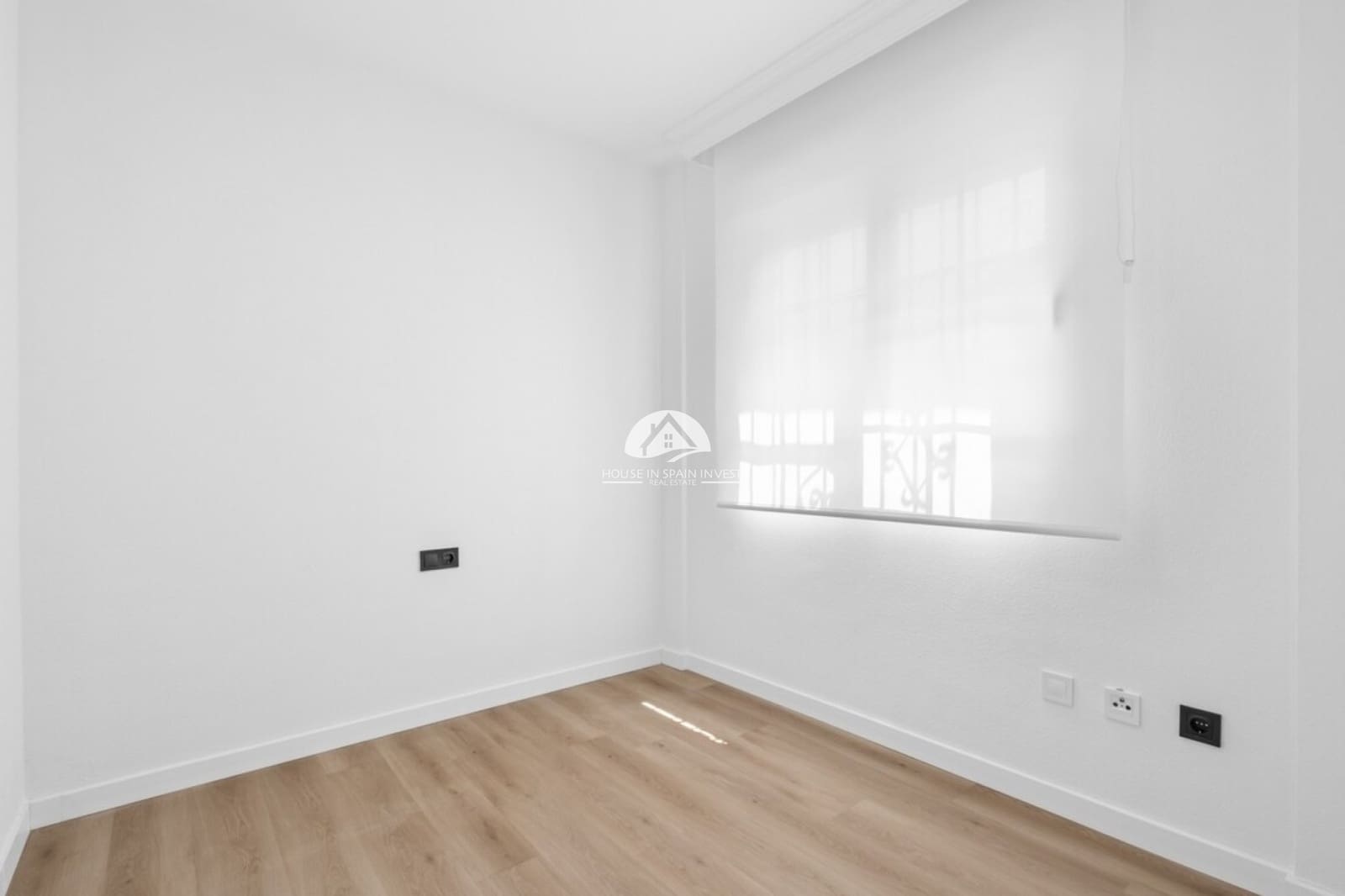 3 soverom Villa til salgs i Orihuela Costa med svømmebasseng garasje - € 269 800 (Ref: 9805708)