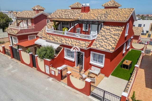 3 soverom Villa til salgs i Villamartín - Las Filipinas, Orihuela med svømmebasseng garasje - € 269 800 (Ref: 9805708)
