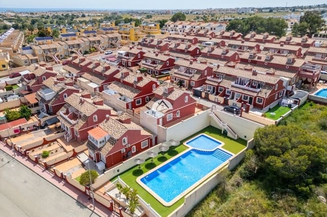 3 soverom Villa til salgs i Villamartín - Las Filipinas, Orihuela med svømmebasseng garasje - € 269 800 (Ref: 9805708)