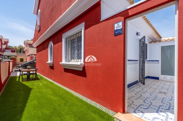 3 soverom Villa til salgs i Villamartín - Las Filipinas, Orihuela med svømmebasseng garasje - € 269 800 (Ref: 9805708)