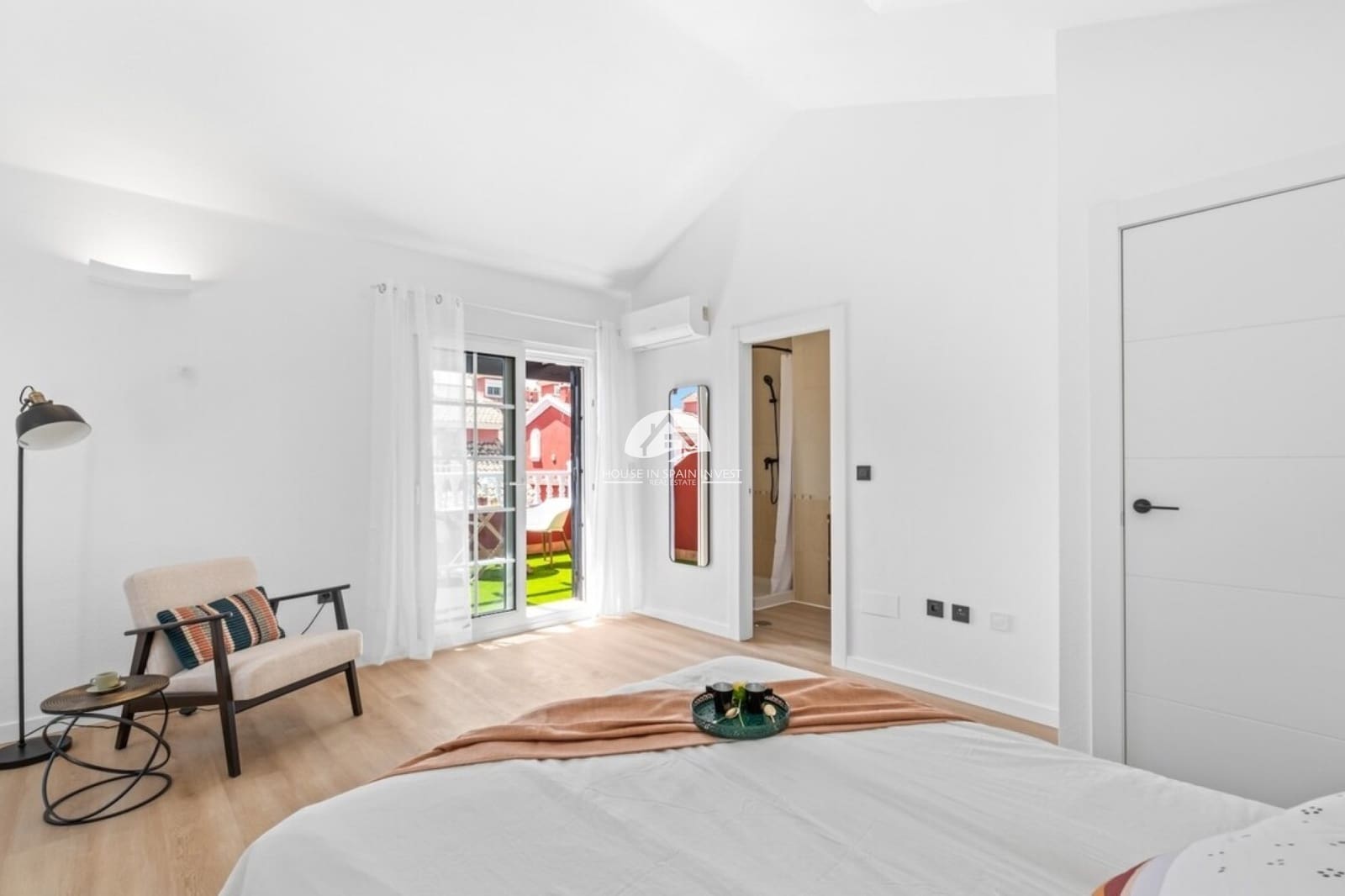 3 soverom Villa til salgs i Orihuela Costa med svømmebasseng garasje - € 269 800 (Ref: 9805708)