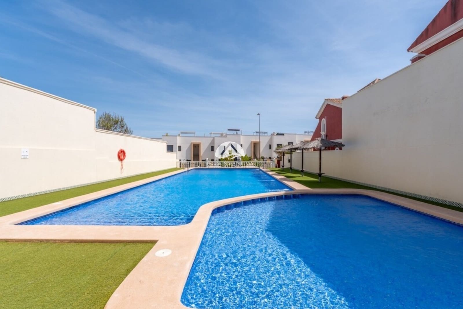 3 soverom Villa til salgs i Orihuela Costa med svømmebasseng garasje - € 269 800 (Ref: 9805708)