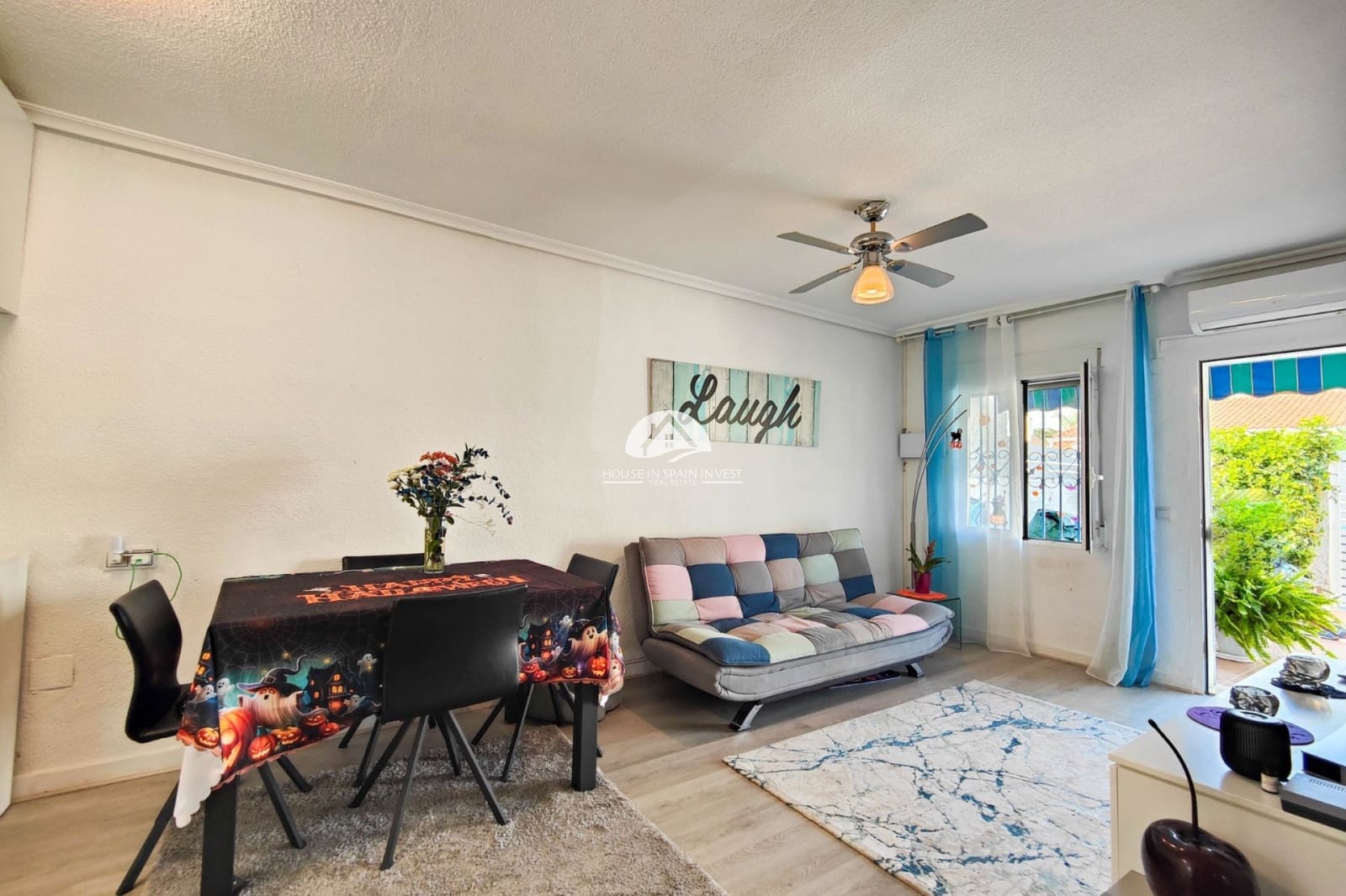 2 makuuhuone Omakotitalo myytävänä paikassa Torrevieja - 129 900 € (Ref: 9807445)