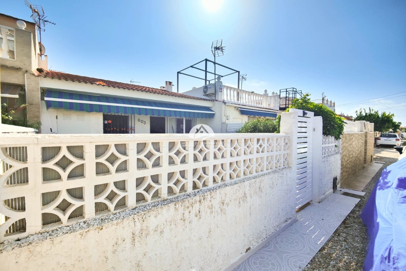 2 makuuhuone Omakotitalo myytävänä paikassa Torrevieja - 129 900 € (Ref: 9807445)