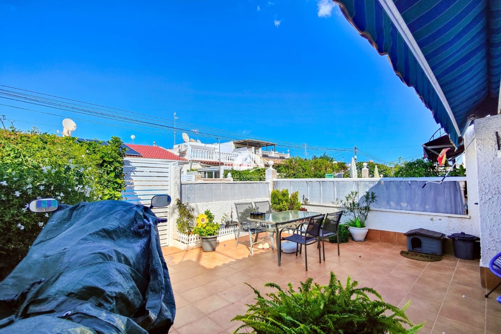 2 makuuhuone Omakotitalo myytävänä paikassa Torrevieja - 129 900 € (Ref: 9807445)