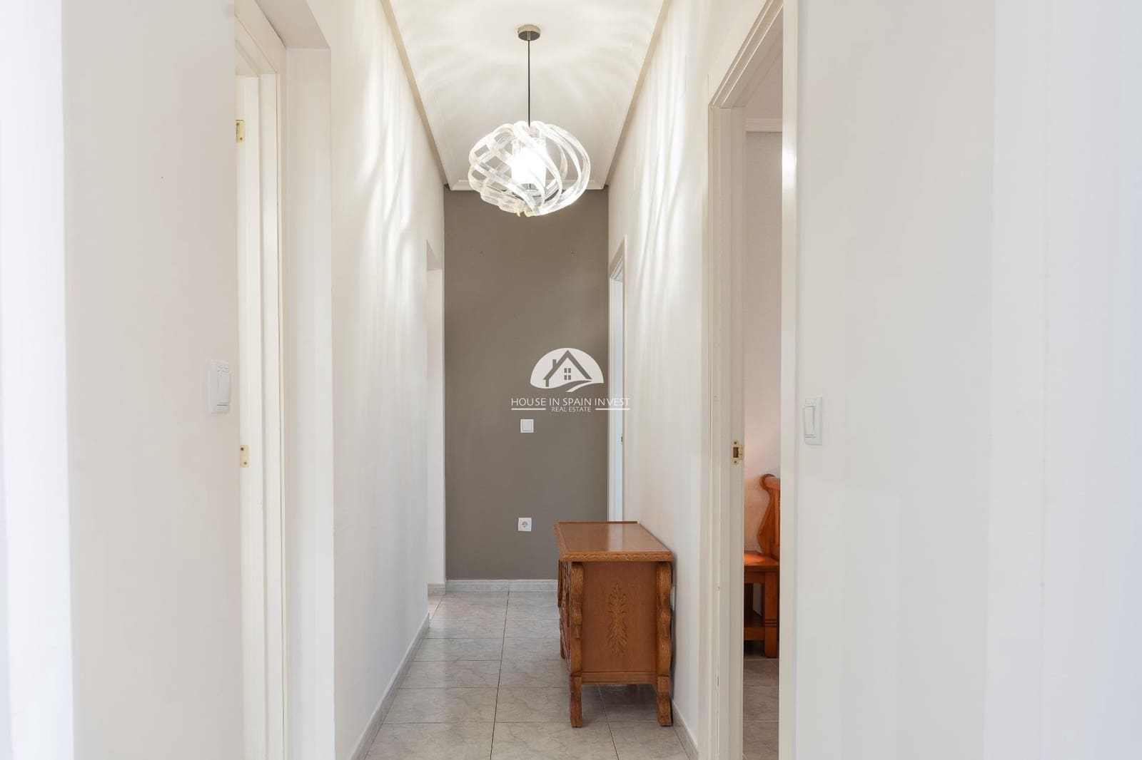 3 bedroom Villa for sale in Playa Flamenca with pool garage - € 585,000 (Ref: 9819221)