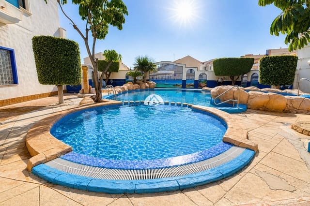 2 soveværelse Lejlighed til salg i Cabo Roig, Orihuela med swimmingpool garage - € 185.000 (Ref: 9819224)