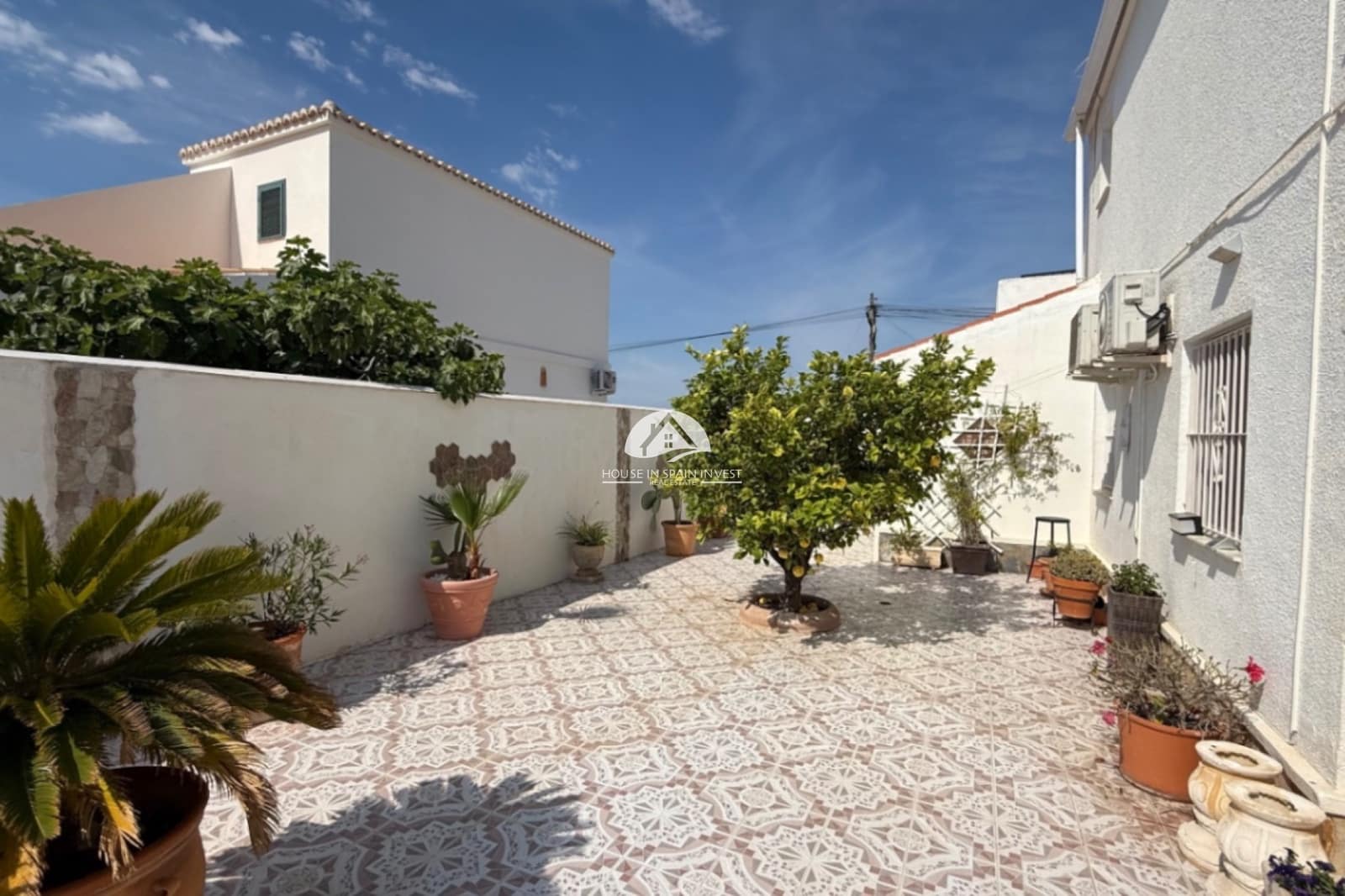 3 slaapkamer Huis te koop in Torrevieja met zwembad garage - € 389.000 (Ref: 9826838)