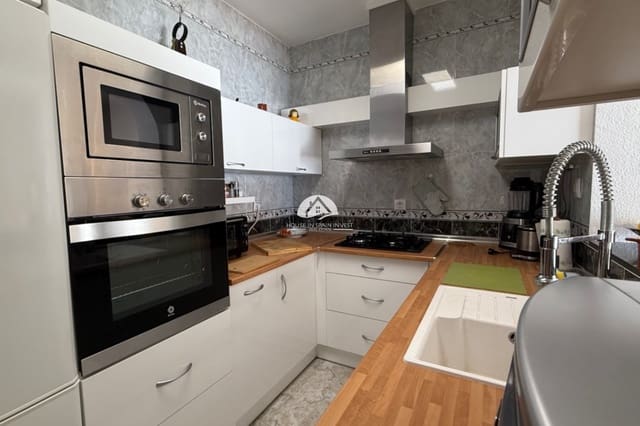 3 slaapkamer Huis te koop in El Chaparral - La Siesta - La Torreta, Torrevieja met zwembad garage - € 389.000 (Ref: 9826838)