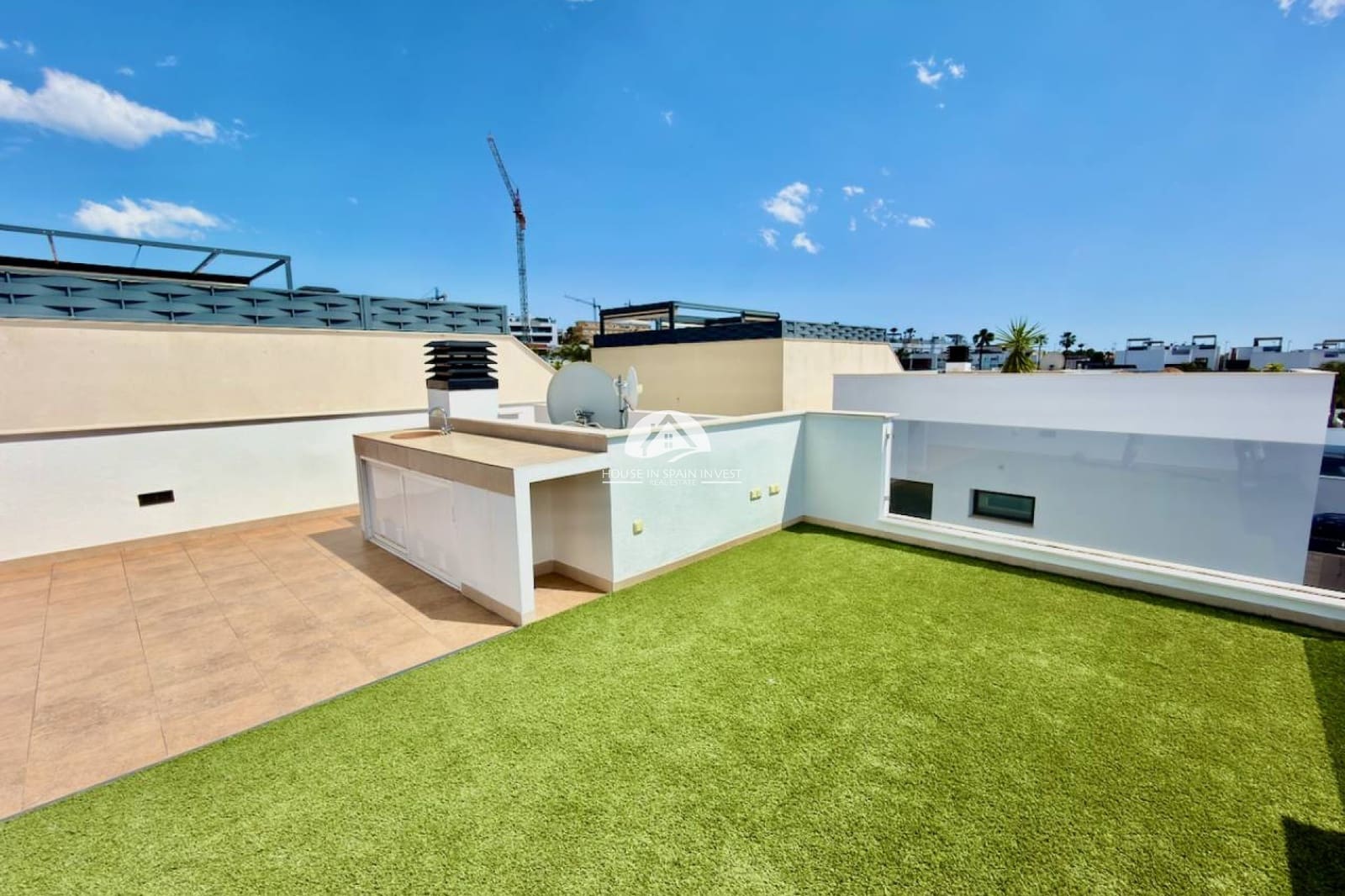 3 bedroom Villa for sale in Benijofar with pool garage - € 425,000 (Ref: 9841565)