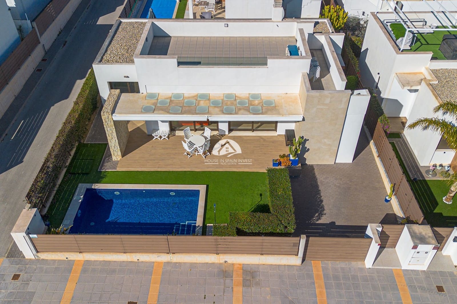 3 bedroom Villa for sale in Vistabella with pool garage - € 475,000 (Ref: 9841566)
