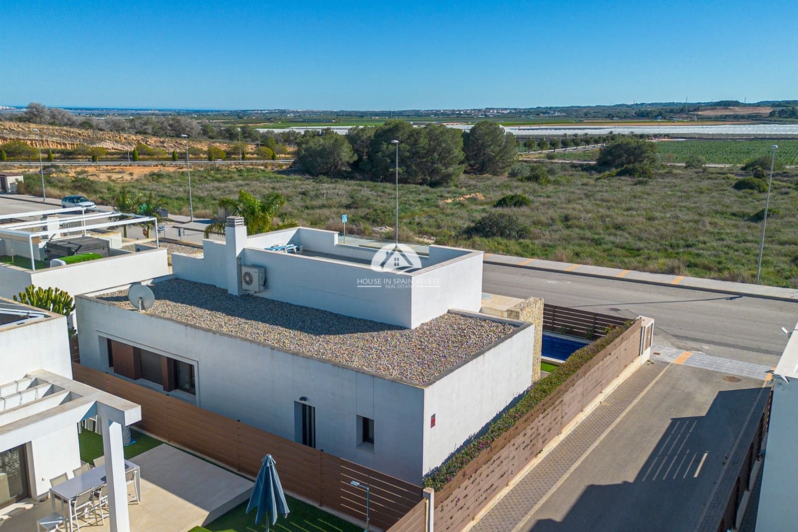 3 bedroom Villa for sale in Vistabella with pool garage - € 475,000 (Ref: 9841566)