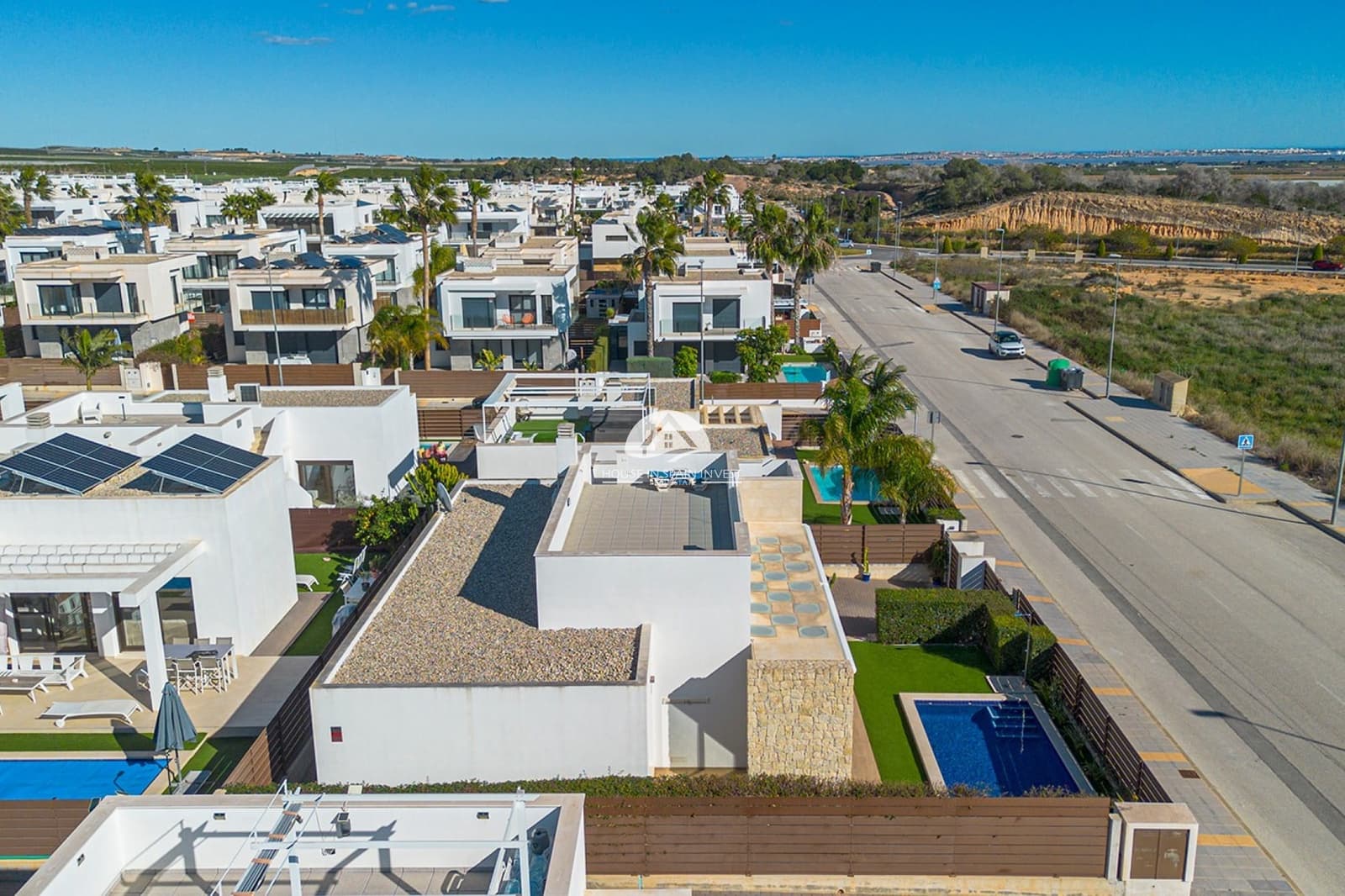 3 bedroom Villa for sale in Vistabella with pool garage - € 475,000 (Ref: 9841566)
