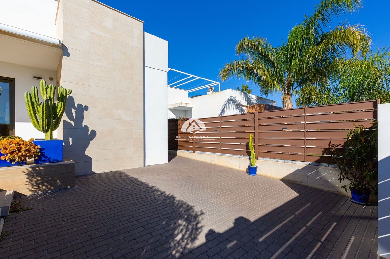 3 bedroom Villa for sale in Vistabella with pool garage - € 475,000 (Ref: 9841566)
