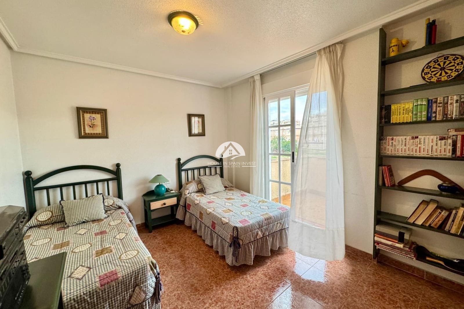 3 Zimmer Villa zu verkaufen in Los Balcones mit Pool Garage - 330.000 € (Ref: 9841568)