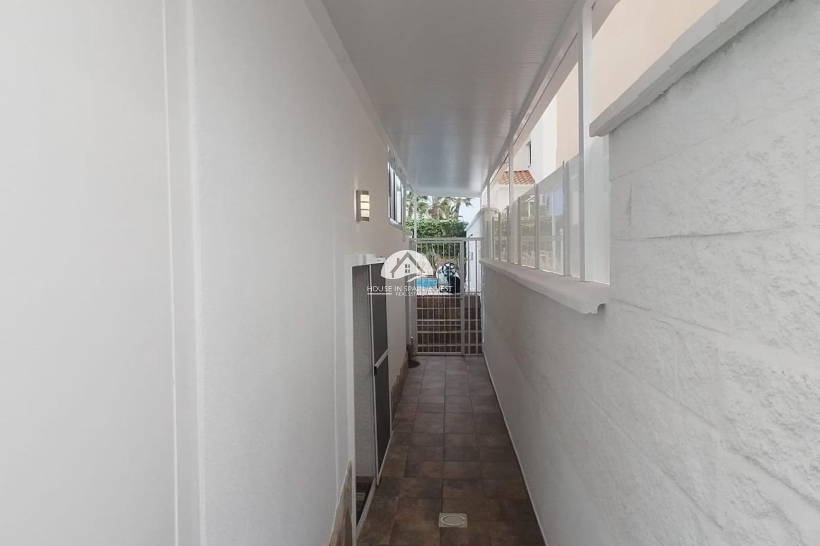 4 soveværelse Villa til salg i San Miguel de Salinas med swimmingpool garage - € 408.000 (Ref: 9841569)