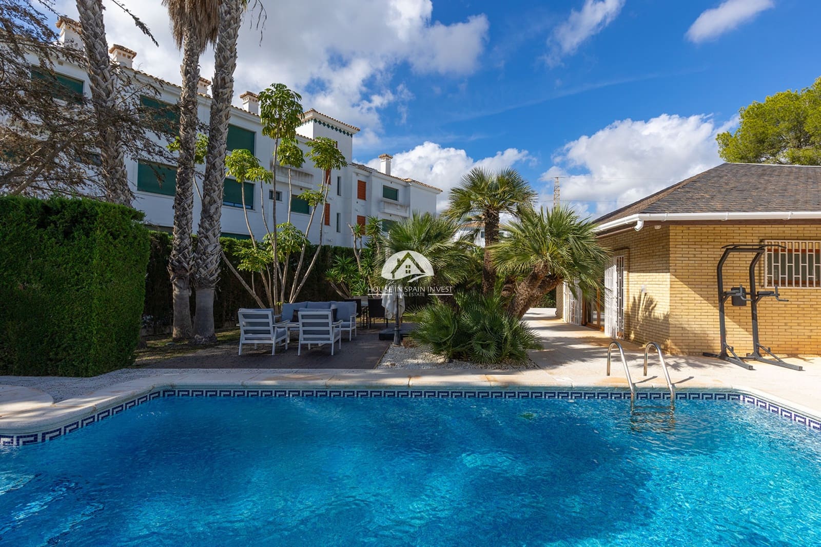 5 Zimmer Villa zu verkaufen in Orihuela Costa - 670.000 € (Ref: 9841570)