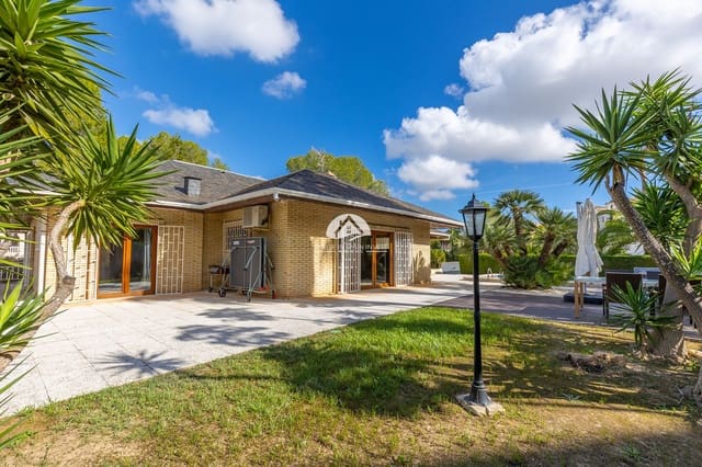 5 Zimmer Villa zu verkaufen in Las Filipinas - 670.000 € (Ref: 9841570)