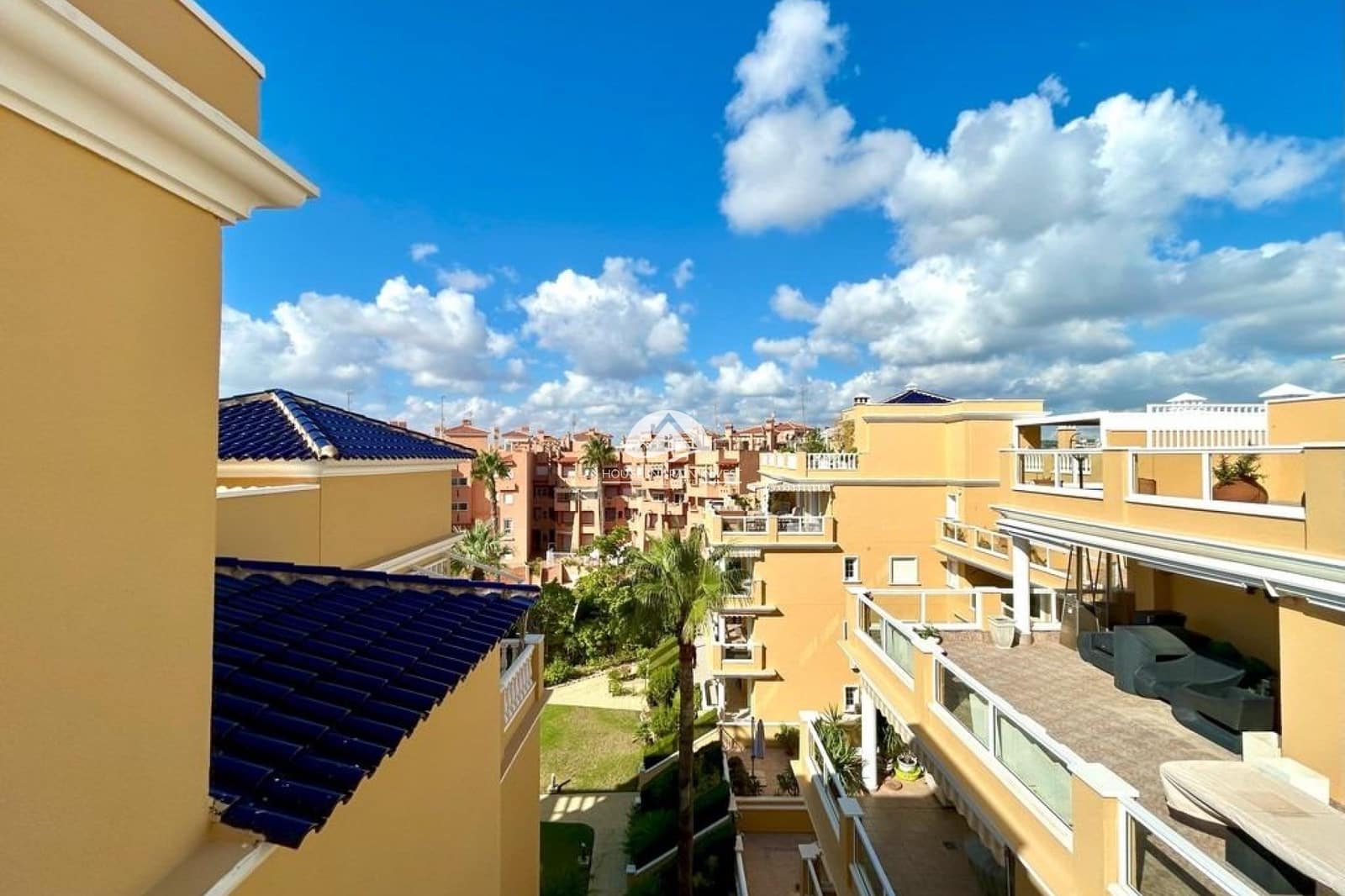 3 bedroom Penthouse for sale in Dehesa de Campoamor - € 595,000 (Ref: 9841571)