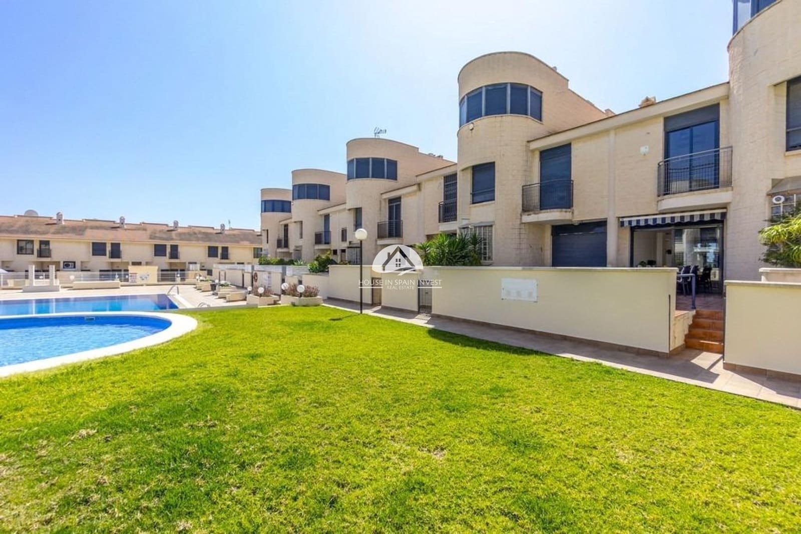 3 soverom Hus til salgs i Orihuela Costa med svømmebasseng - € 319 900 (Ref: 9841572)