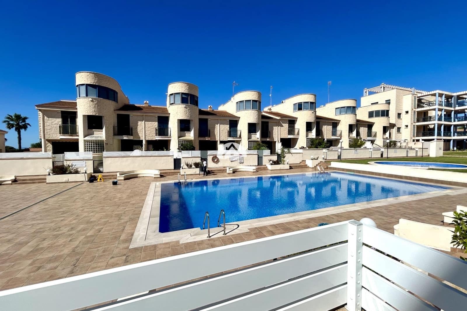 3 soverom Hus til salgs i Orihuela Costa med svømmebasseng - € 319 900 (Ref: 9841572)
