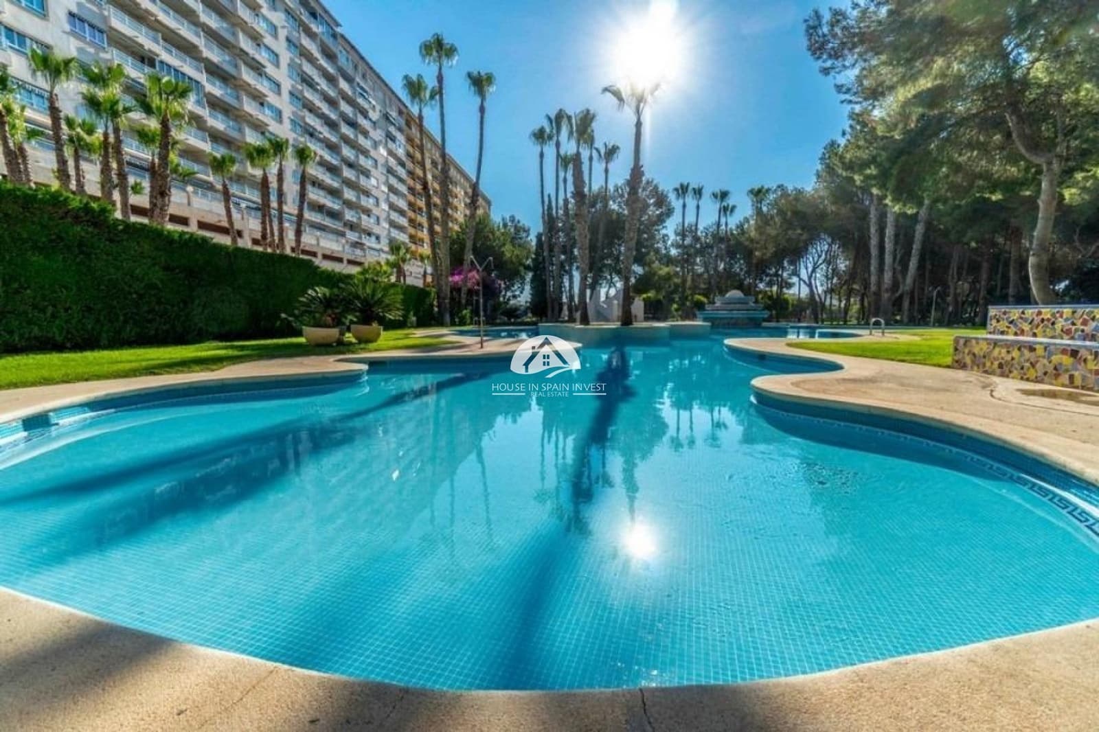 3 bedroom Apartment for sale in Dehesa de Campoamor with pool - € 215,000 (Ref: 9841573)
