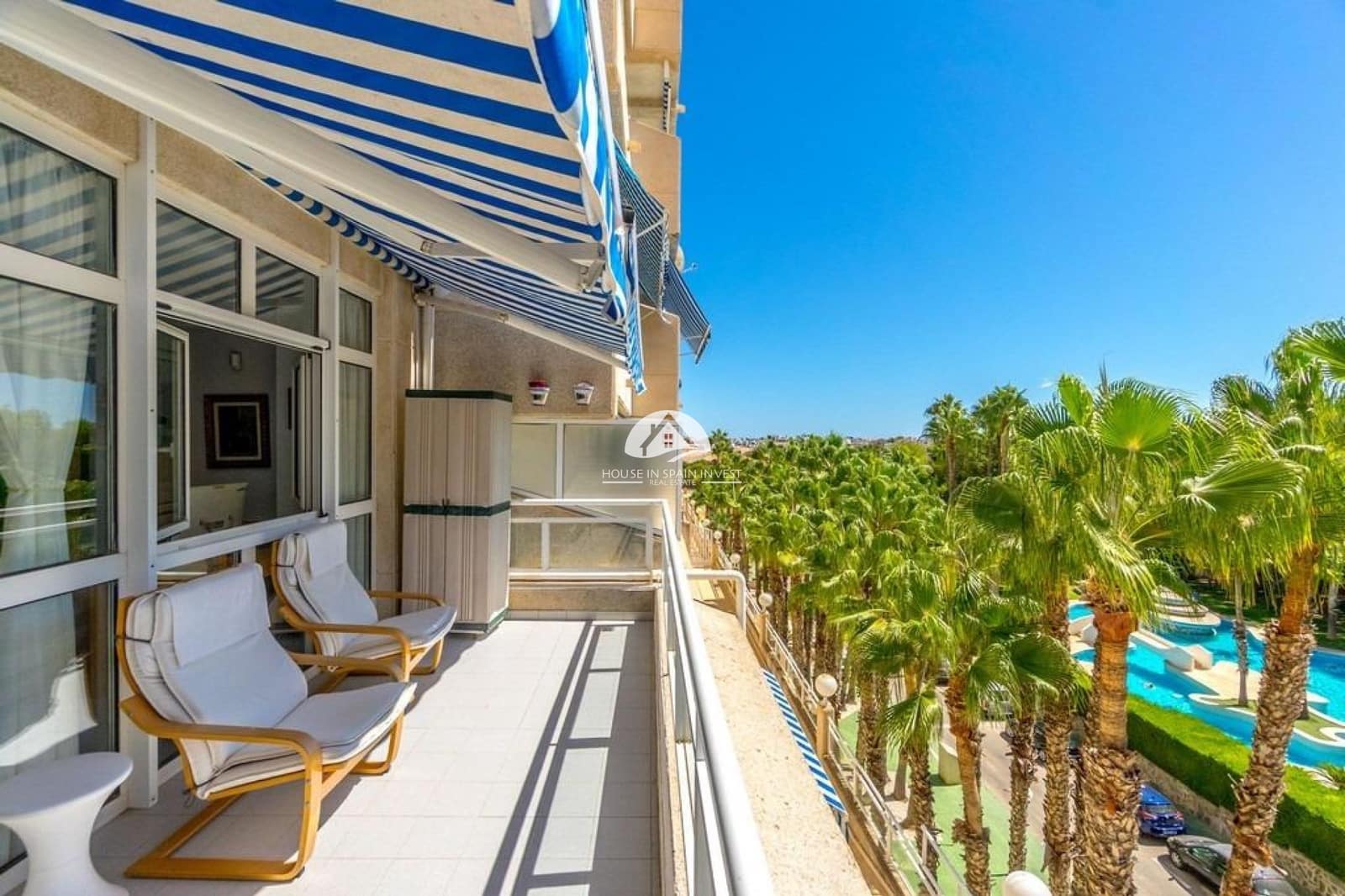 3 bedroom Apartment for sale in Dehesa de Campoamor with pool - € 215,000 (Ref: 9841573)