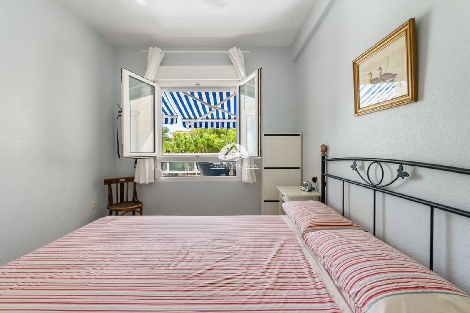 3 bedroom Apartment for sale in Dehesa de Campoamor with pool - € 215,000 (Ref: 9841573)