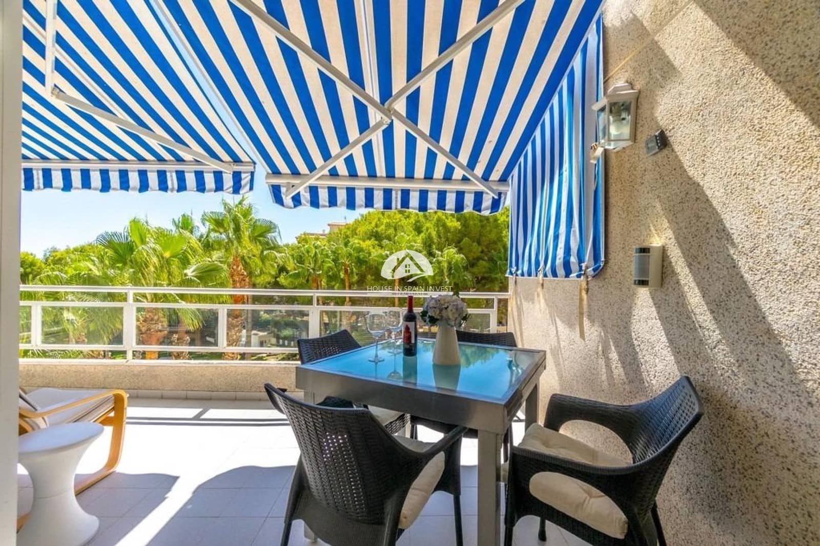 3 bedroom Apartment for sale in Dehesa de Campoamor with pool - € 215,000 (Ref: 9841573)