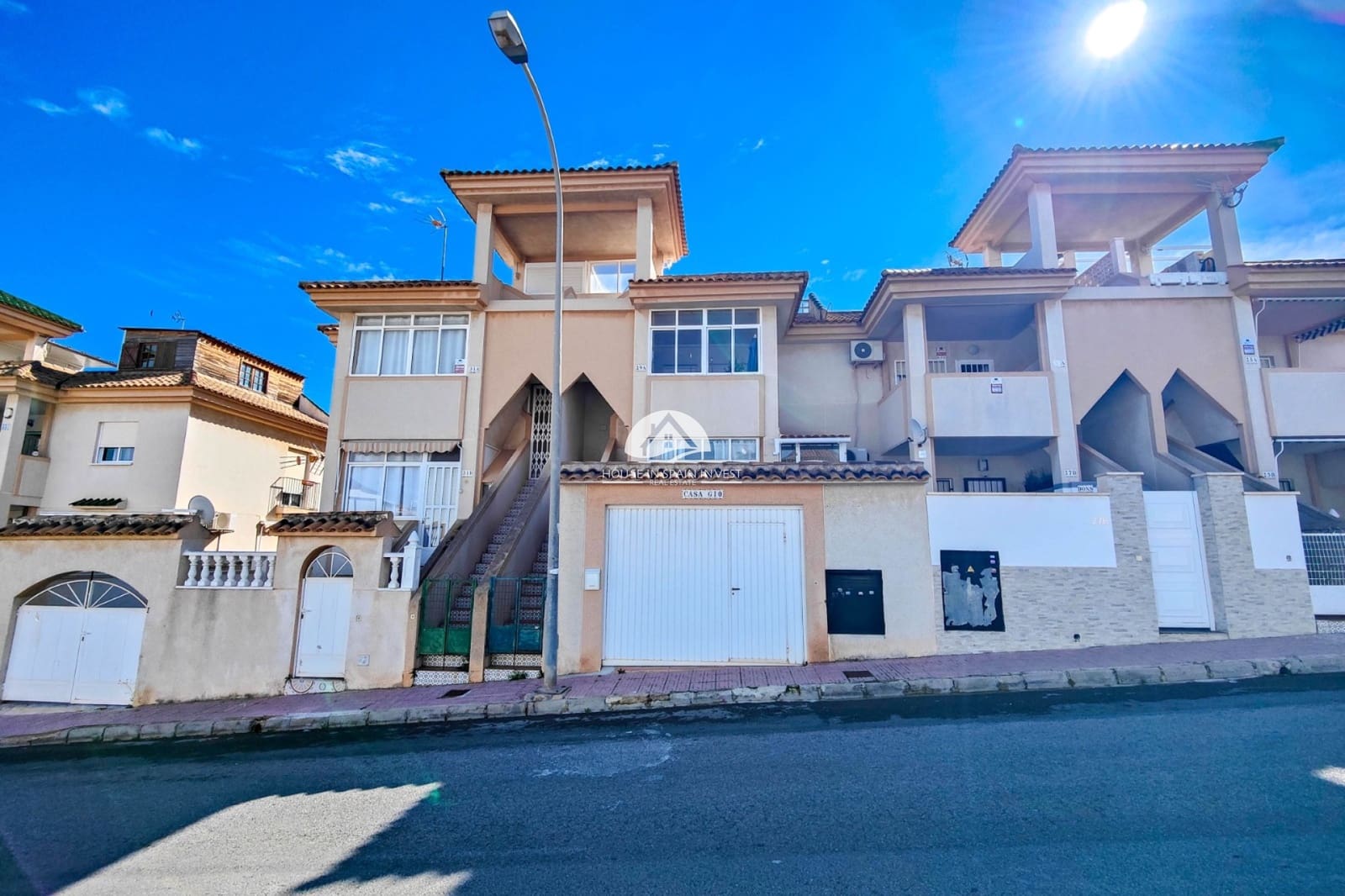 1 chambre Bungalow à vendre à Punta Prima avec piscine - 131 000 € (Ref: 9841582)