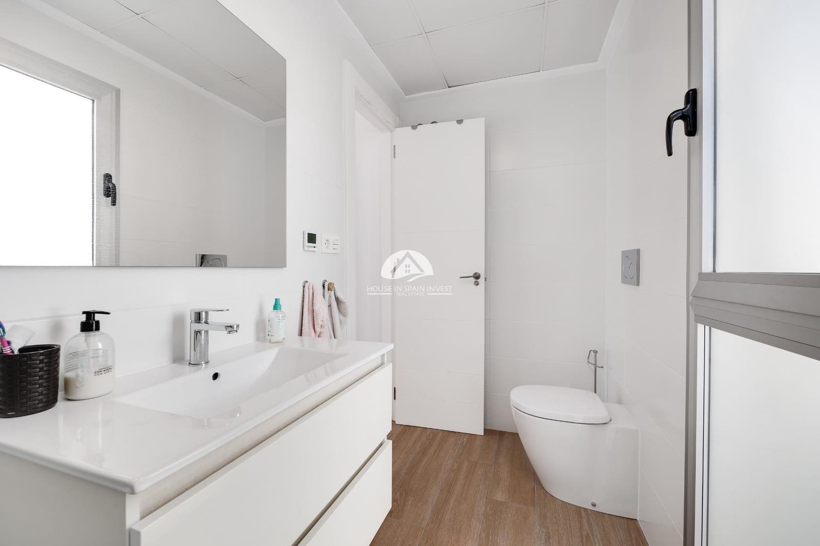 3 soverom Villa til salgs i Torrevieja med svømmebasseng - € 423 000 (Ref: 9841735)