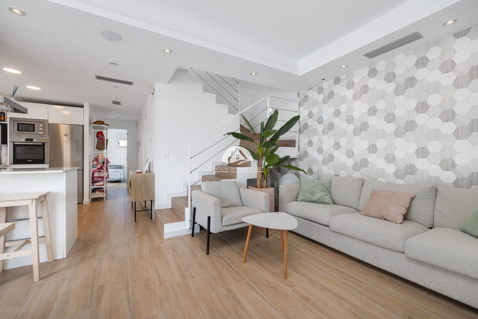 3 soverom Villa til salgs i Torrevieja med svømmebasseng - € 423 000 (Ref: 9841735)