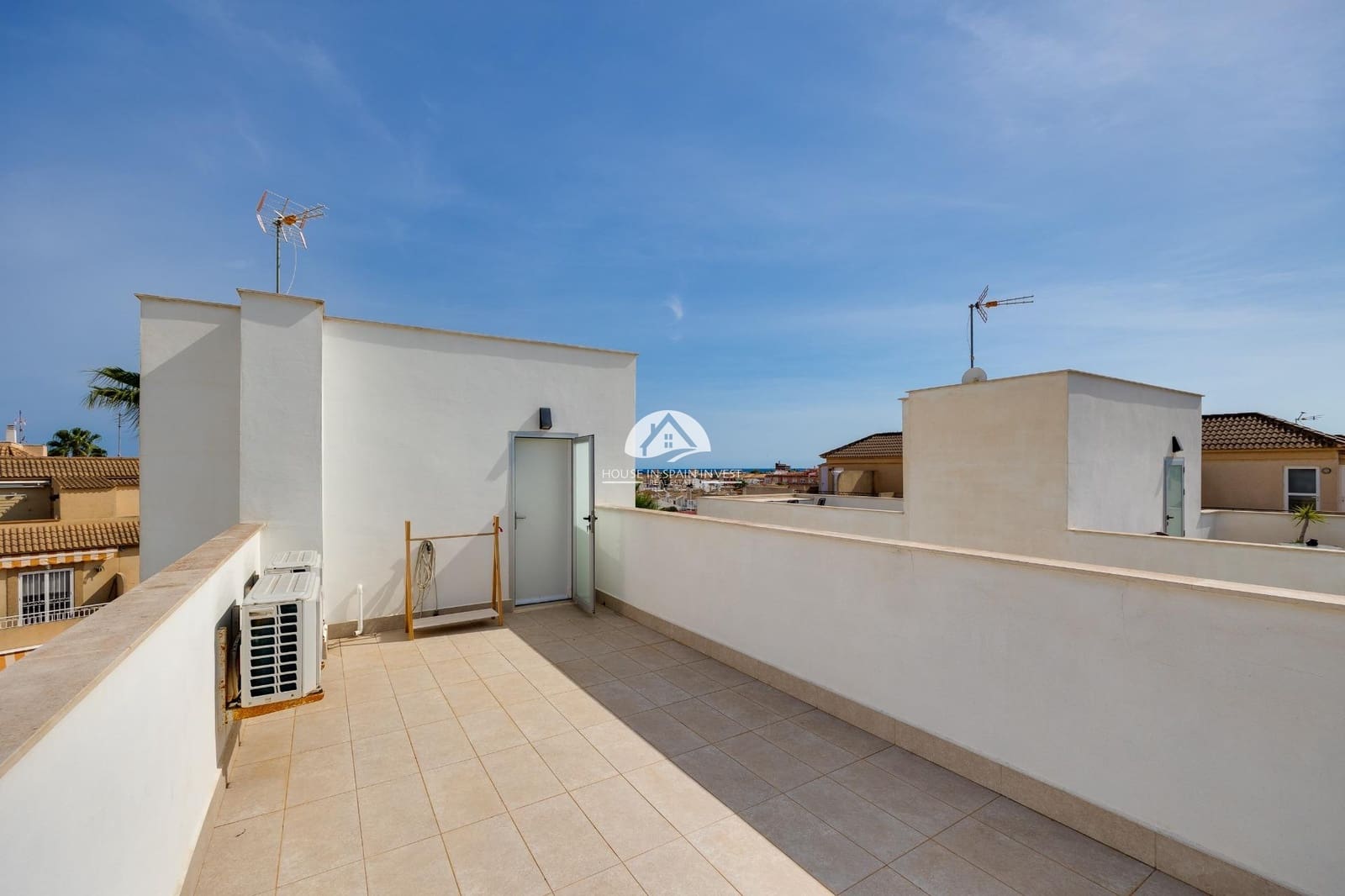 3 soverom Villa til salgs i Torrevieja med svømmebasseng - € 423 000 (Ref: 9841735)