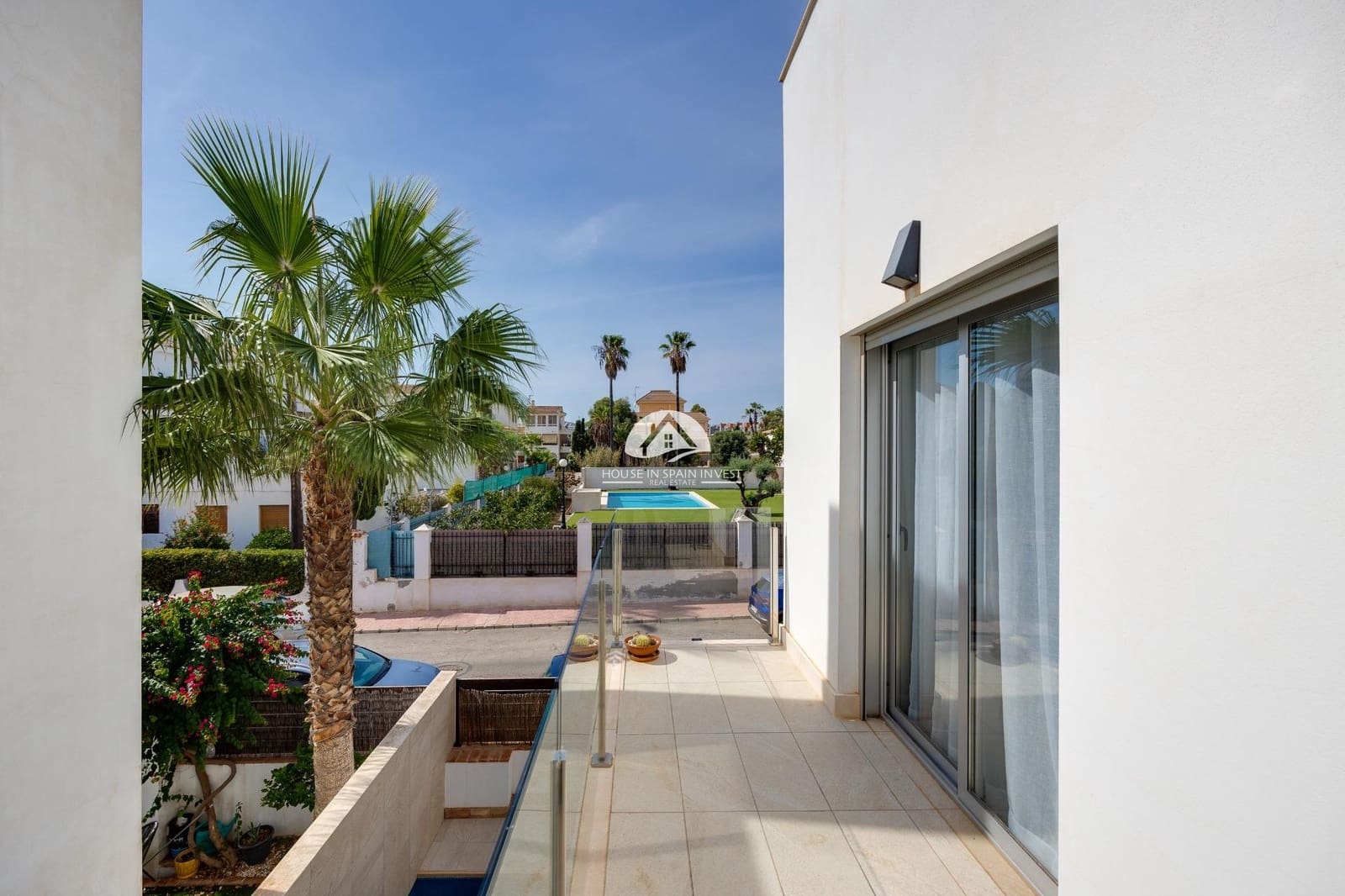 3 soverom Villa til salgs i Torrevieja med svømmebasseng - € 423 000 (Ref: 9841735)