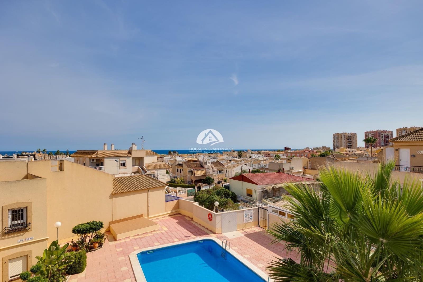 3 soverom Villa til salgs i Torrevieja med svømmebasseng - € 423 000 (Ref: 9841735)