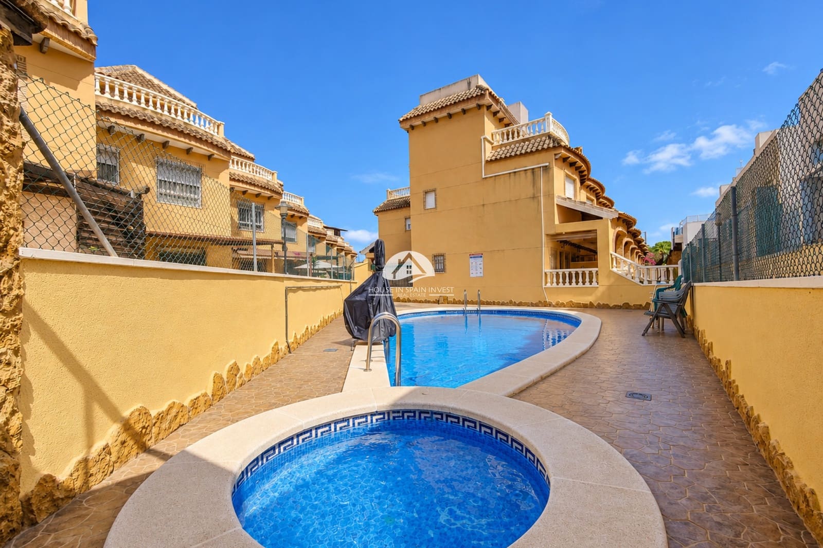 4 sovrum Hus till salu i Guardamar del Segura med pool garage - 269 000 € (Ref: 9848226)