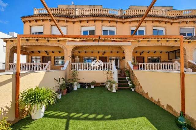 Casa de 4 habitaciones en El Edén, Guardamar del Segura en venta con piscina garaje - 269.000 € (Ref: 9848226)