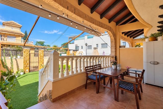 Casa de 4 habitaciones en El Edén, Guardamar del Segura en venta con piscina garaje - 269.000 € (Ref: 9848226)