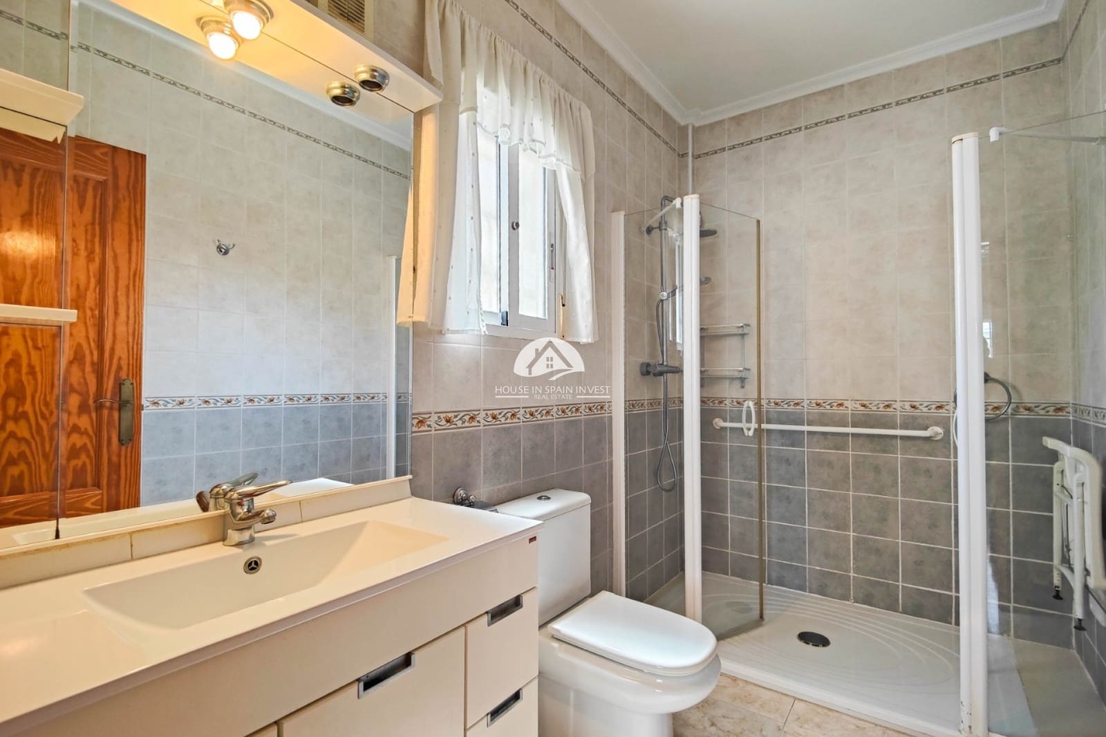 3 soverom Villa til salgs i Bigastro med svømmebasseng garasje - € 249 900 (Ref: 9854702)
