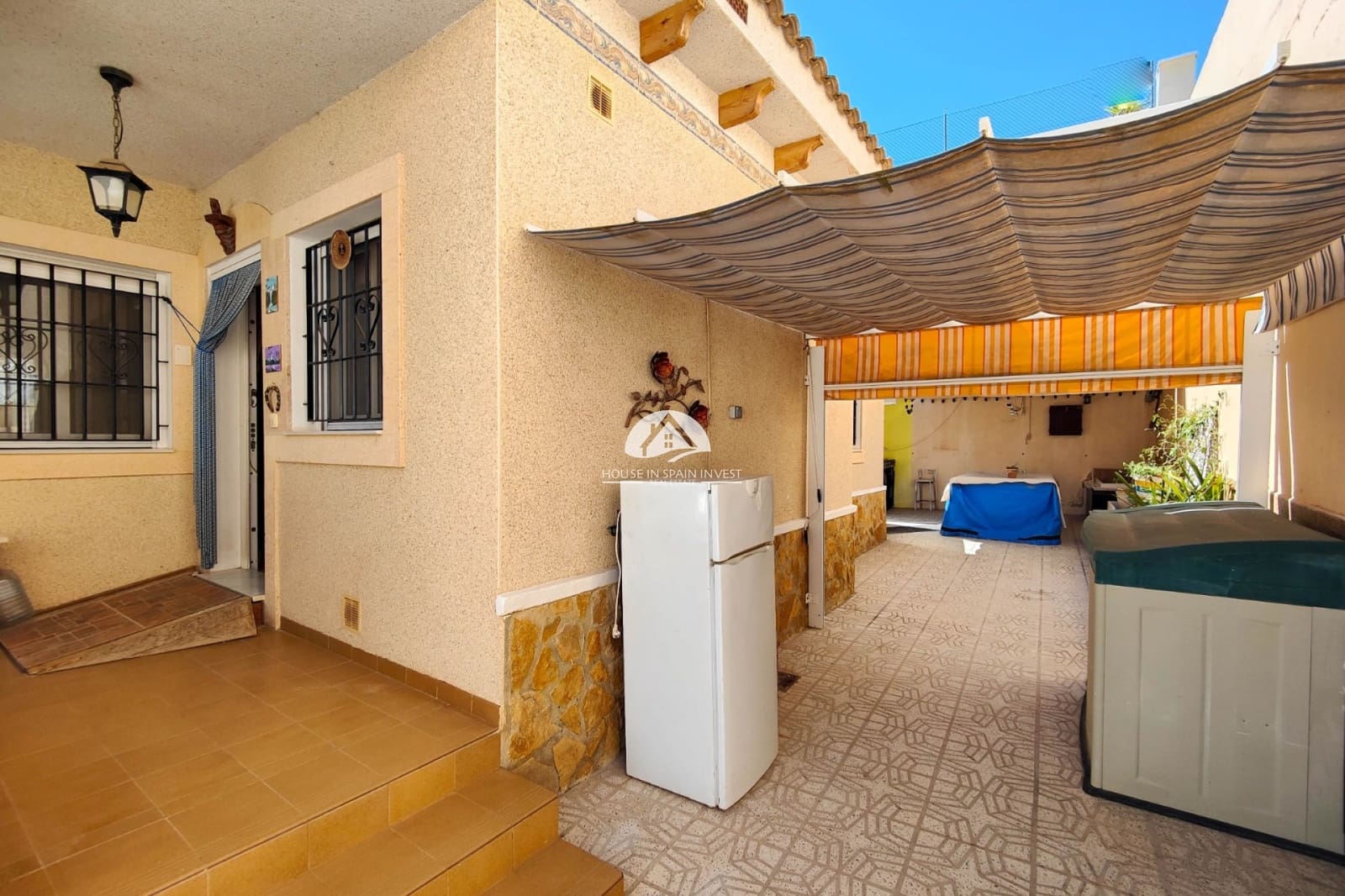 3 soverom Villa til salgs i Bigastro med svømmebasseng garasje - € 249 900 (Ref: 9854702)