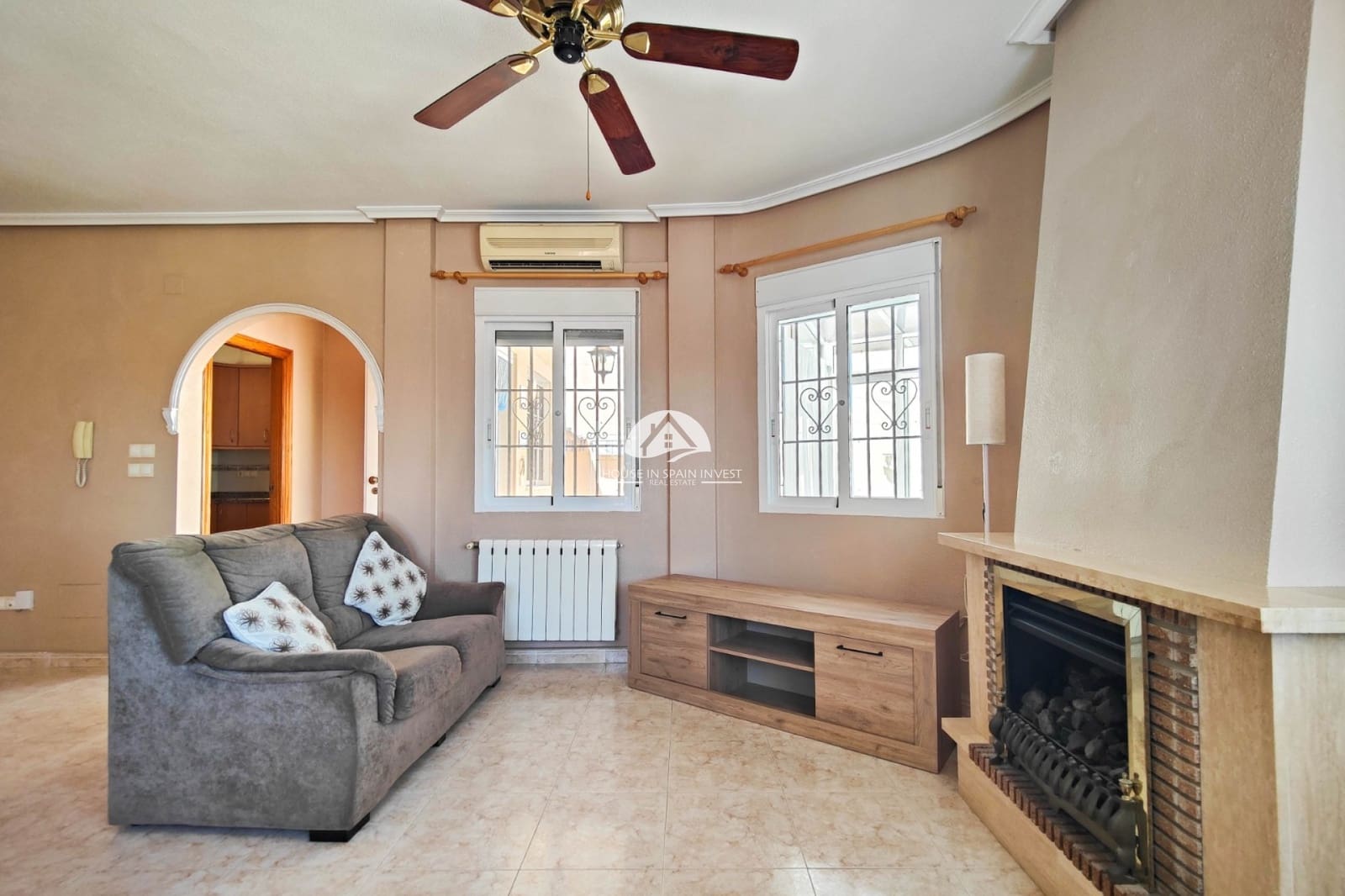3 soverom Villa til salgs i Bigastro med svømmebasseng garasje - € 249 900 (Ref: 9854702)