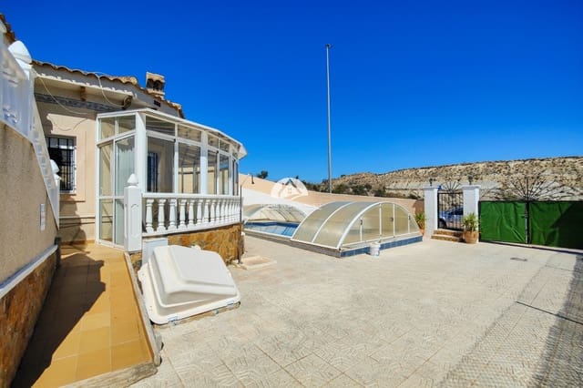 3 soverom Villa til salgs i Bigastro med svømmebasseng garasje - € 249 900 (Ref: 9854702)